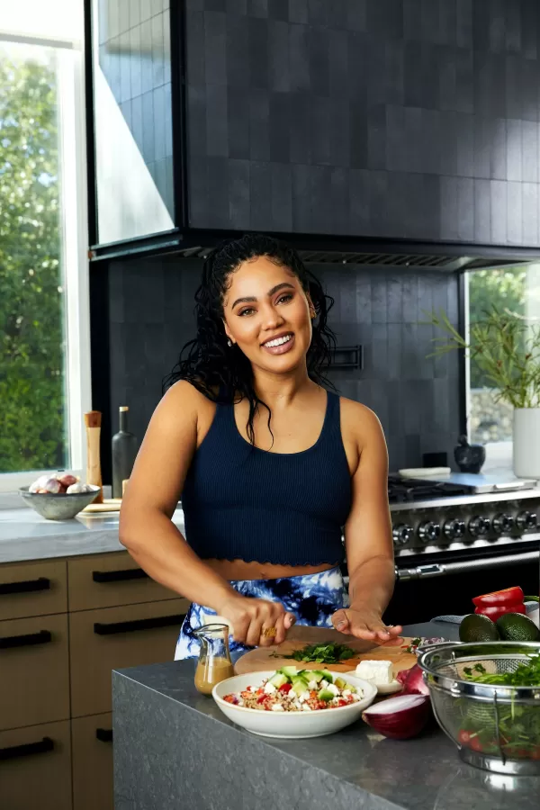 Ayesha Curry for MyFitnessPal and the Jumpstart Your Health Challenge img#1