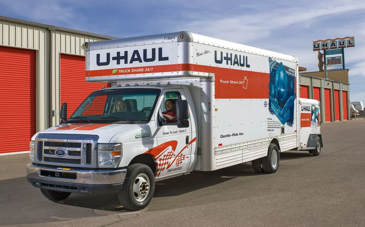 DIY movers chose Texas, Florida and the Carolinas as their top destinations in 2022, with those states posting the largest net gains of one-way U-Haul trucks. img#1