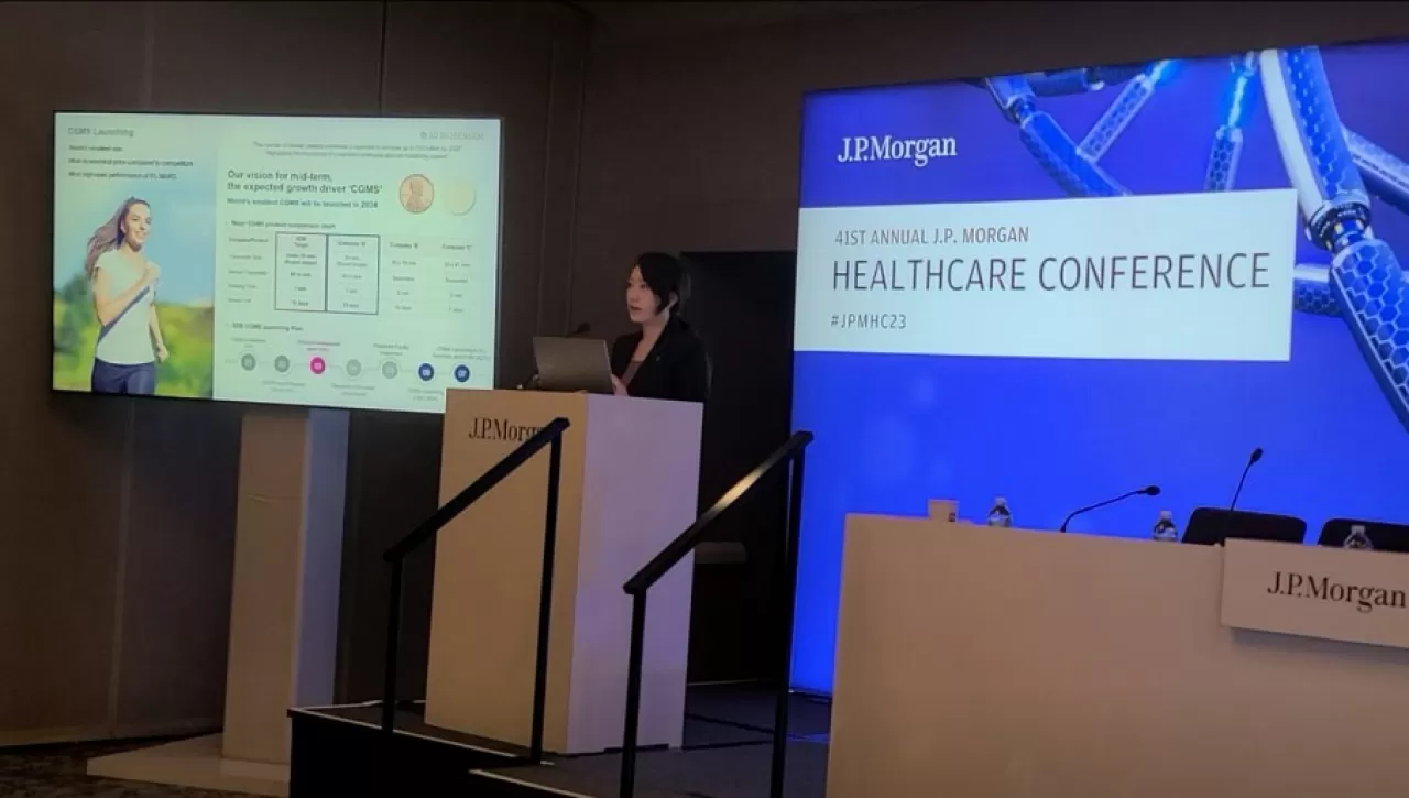 Serena Cho, Chief Operating Officer of SD Biosensor, gives a presentation on the company’s corporate vision at the JP Morgan Healthcare Conference. img#1