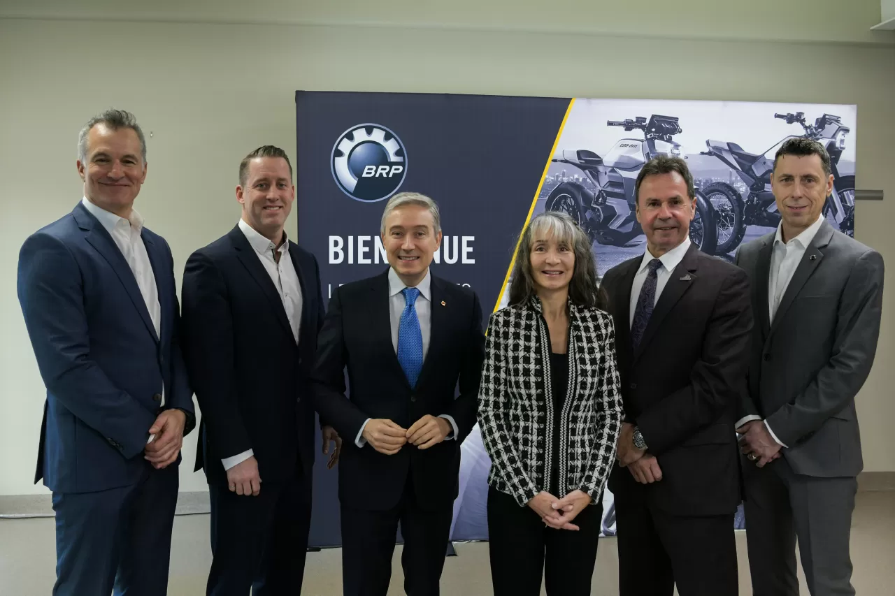 From left to right: Martin Langelier, Chief Legal Officer at BRP, Michael Long, Vice-President, Global Manufacturing Systems, Technology and Quality Strategy at BRP, François-Philippe Champagne, Member of Parliament for St-Maurice Champlain, and Minister of Innovation, Science and Industry, Marie-Louise Tardif, Member of the National Assembly for Laviolette-Saint-Maurice, Michel Angers, Mayor of Shawinigan and Luc St-Pierre, Director, Engineering img#1