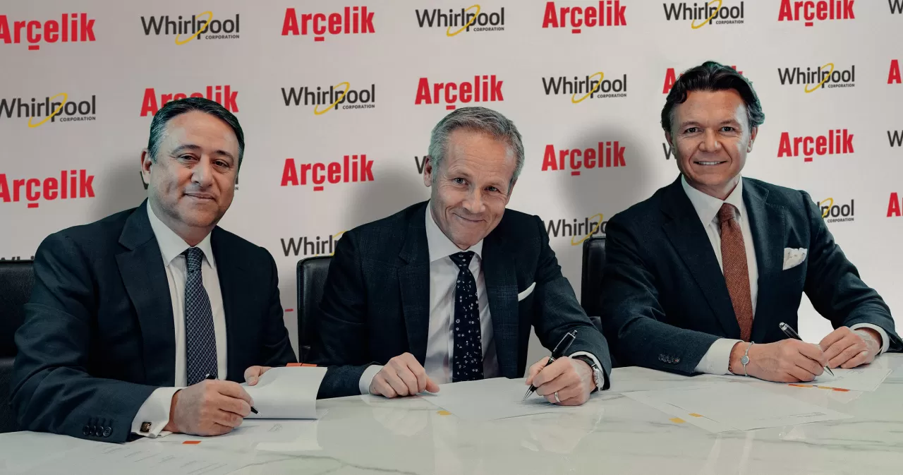 Fatih Kemal Ebiçlioğlu, Consumer Durables Group President of Koç Holding, Marc Bitzer, Whirlpool Cooperation CEO, Hakan Bulgurlu, Arçelik CEO img#1