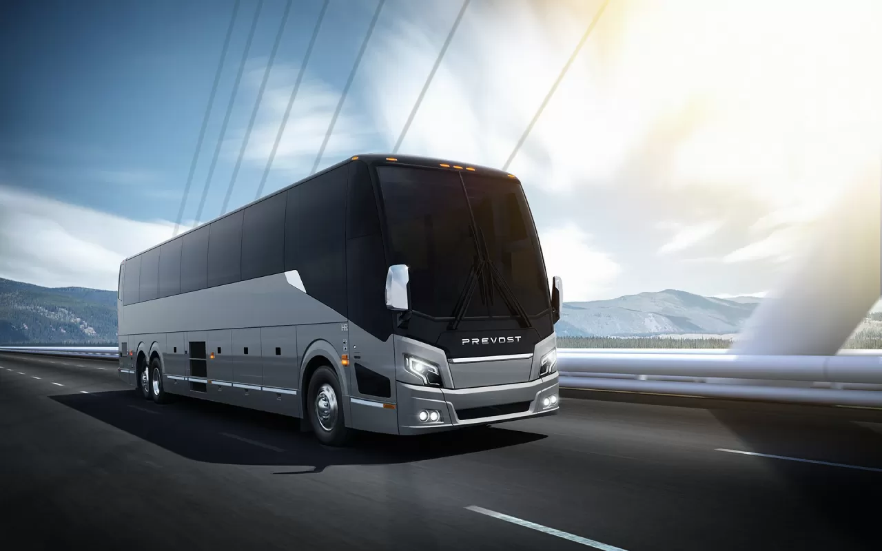 The next generation H3-45 from Prevost stands out with a new aerodynamic shape that makes it up to 12% more fuel efficient and nearly 50% quieter in the driver area. img#1