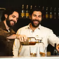 Thomas Rhett and Jeff Worn add to the family with the release of Dos Primos Tequila Añejo