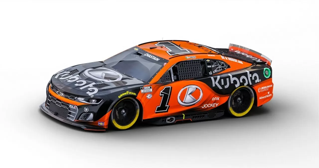 Kubota Tractor Corporation and Trackhouse Racing announced that drivers Ross Chastain and Daniel Suárez will carry the familiar orange Kubota paint scheme in six races in the 2023 NASCAR Cup Series season. With the sponsorship, Kubota becomes the Official Tractor Company of Trackhouse Racing. img#2