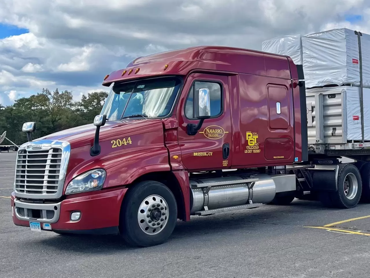 Navarro Trucking Joins PGT Trucking as Integrated Fleet Partner img#1