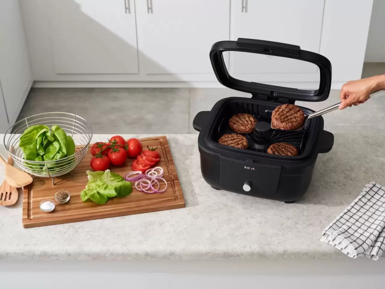 Instant Brands launches multifunctional indoor grill & air fryer