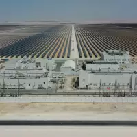 Sungrow Delivered the 800MW Al Kharsaah Solar Power Plant in Qatar