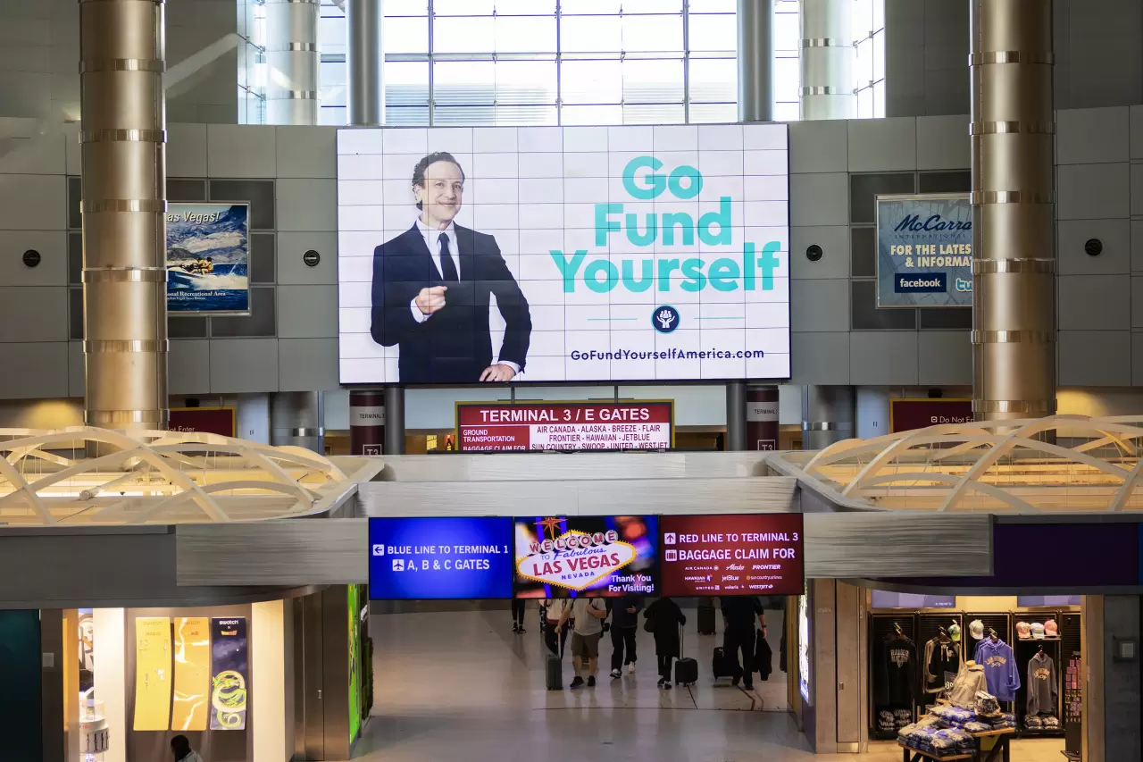 The campaign launched at one of the industry’s biggest events, HLTH, in Las Vegas. (CNW Group/Arnold Worldwide) img#2