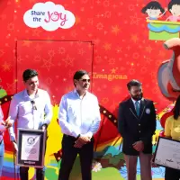 Imagicaa 'Share The Joy' Initiative Sets New Guinness World Records® Title for 'Most People Unboxing Simultaneously' img#3