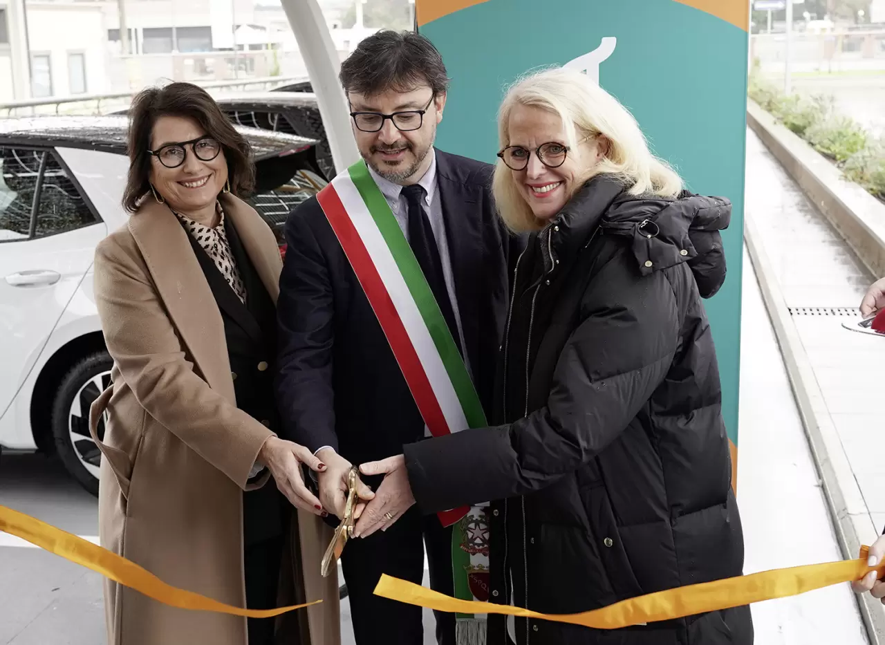 Volkswagen and Enel X Way launch Ewiva to build Italy’s largest high-power charging network img#1