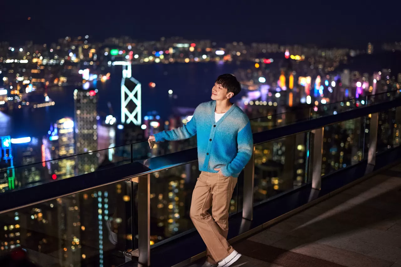 Korean superstar Rain (Jung Ji-hoon) to spend the Christmas holiday in Hong Kong (CNW Group/Hong Kong Tourism Board) img#1