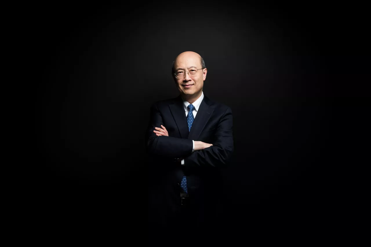 Andrew W. Lo, the Charles E. and Susan T. Harris Professor and a professor of finance at the MIT Sloan School of Management and Director of the MIT Laboratory for Financial Engineering. img#1