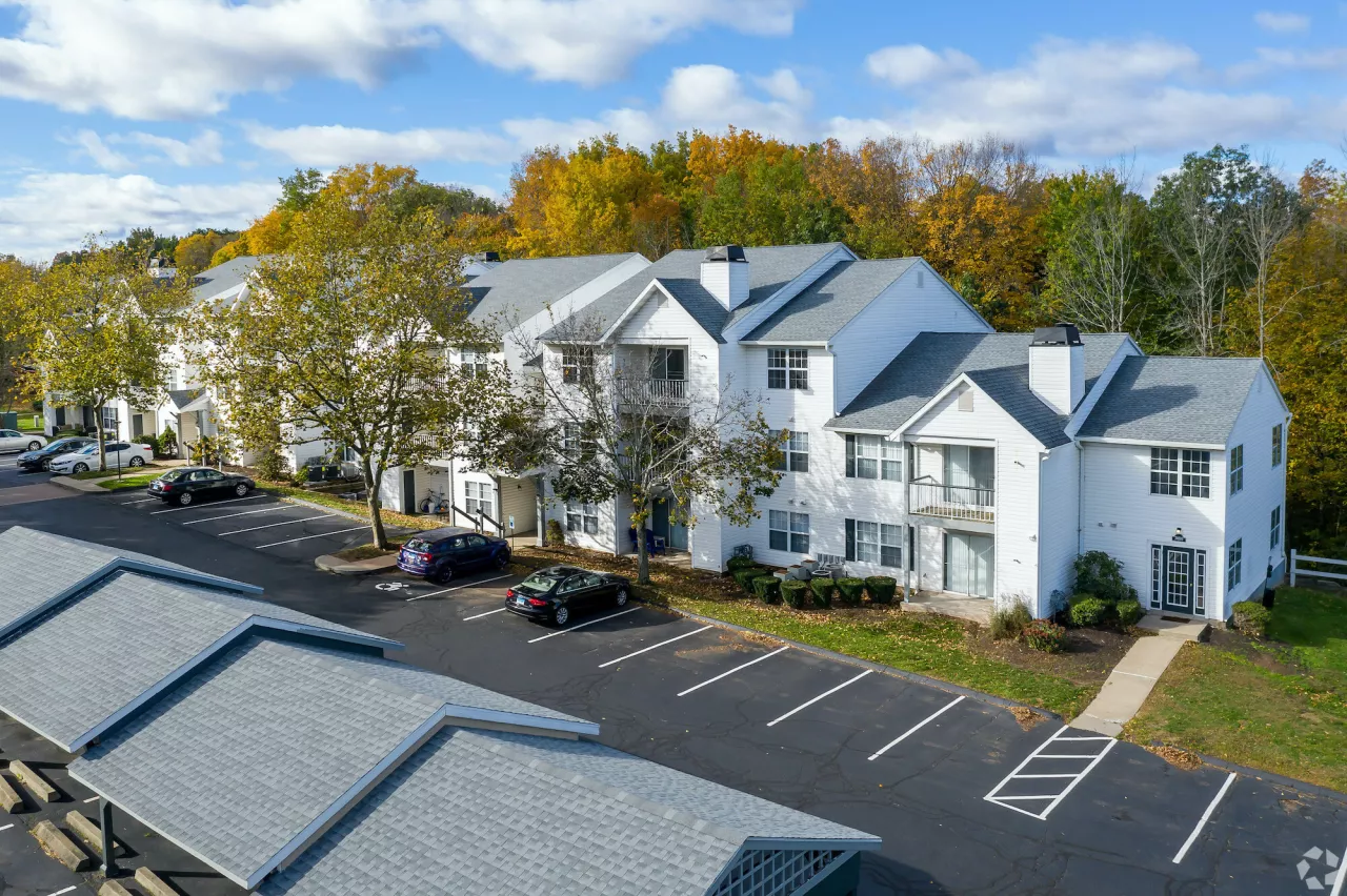 The Middletown Brook apartment community features 280 apartment residences and has seen significant renovations and updating under the ownership of Hamilton Zanze since 2018. img#1
