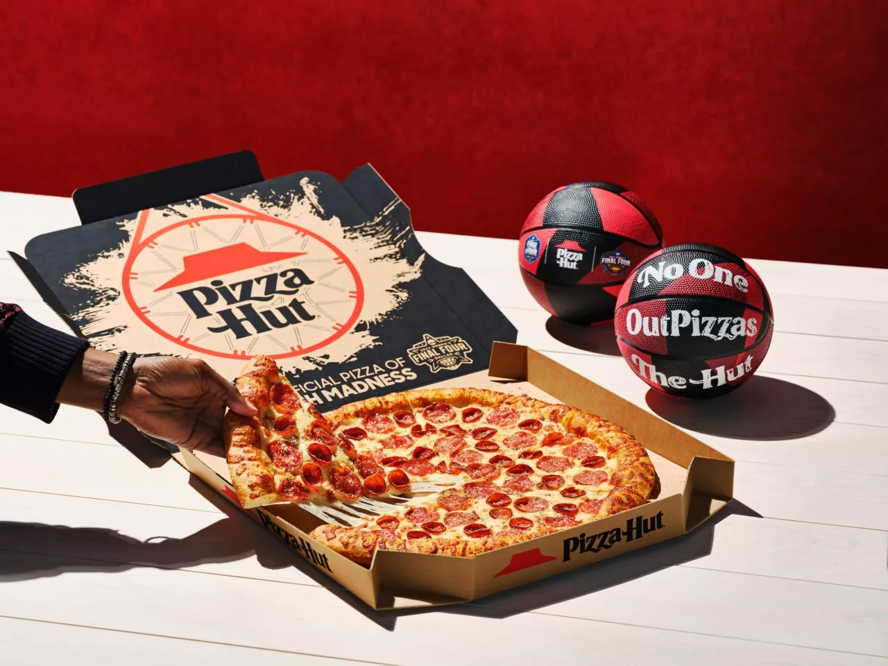 Pizza Hut Brings Back Limited-Edition Mini Basketballs for the First Time Since the 1990s img#1