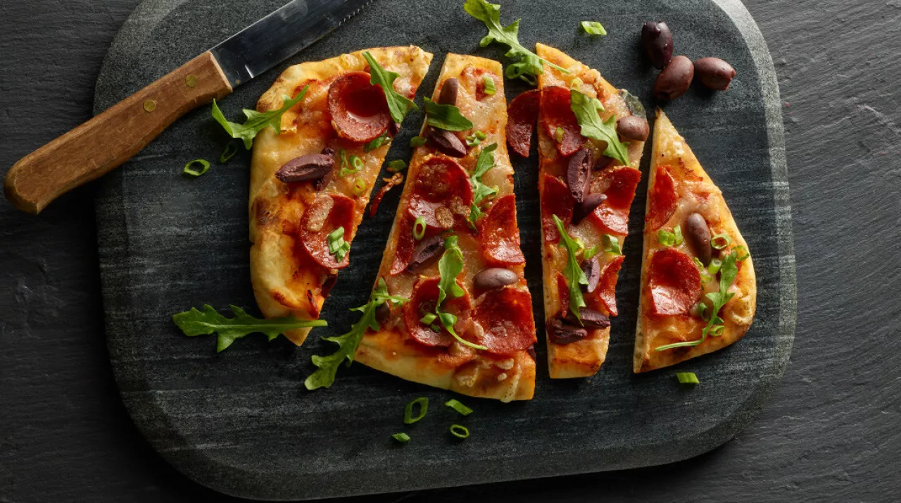 HORMEL® Sliced Chorizo is made with premium ingredients and authentic Spanish spices like garlic, peppers, and pimento. Each slice delivers a bold and savory flavor that adds depth to any dish. Its versatility makes it perfect for a wide range of meals, from breakfast to dinner. img#1