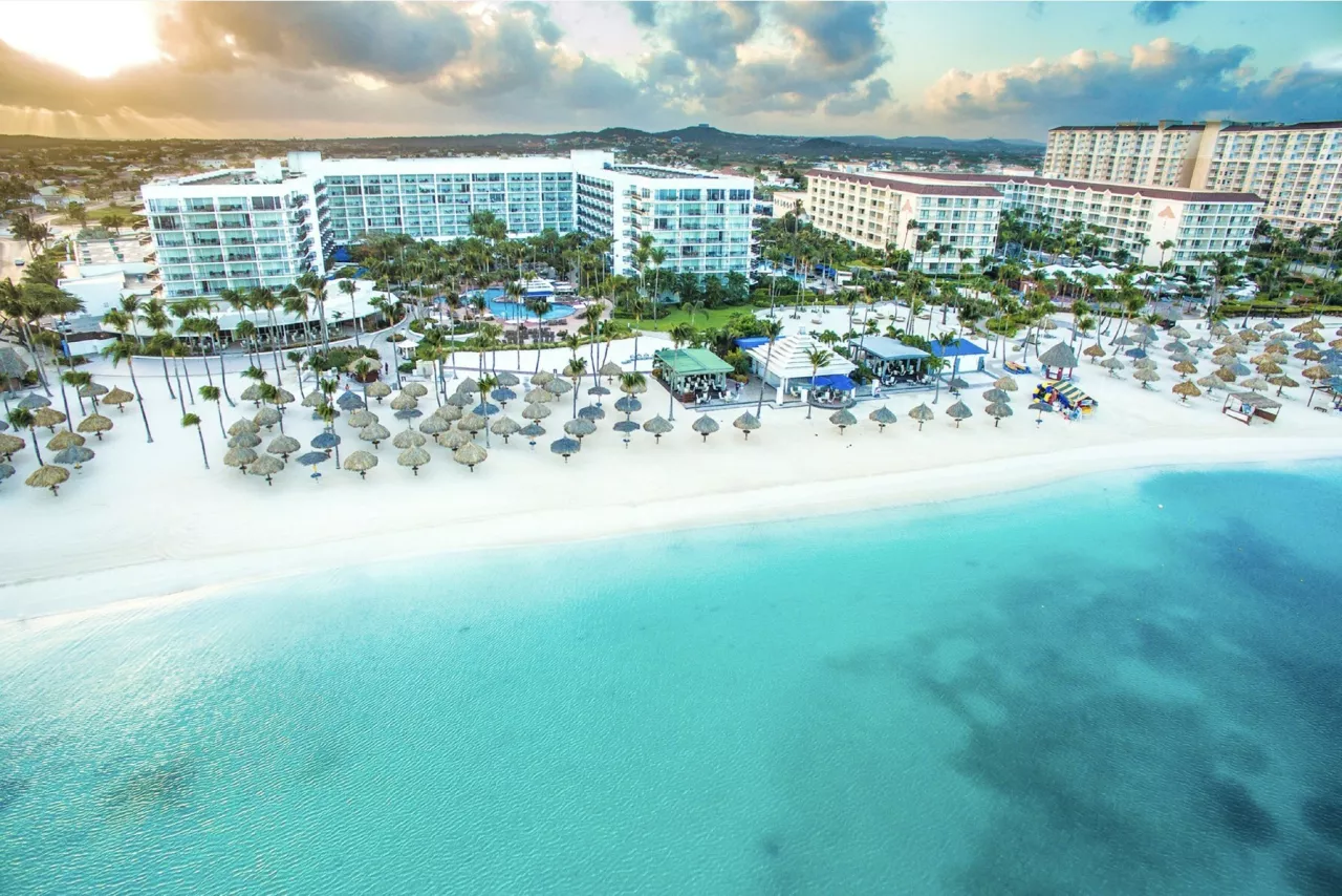Marriott International's Aruba Beach Resorts announce packages for travellers arriving on British Airways newest flight from London Gatwick