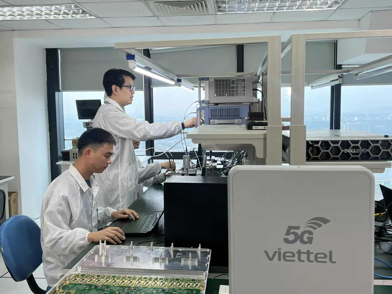 Viettel shifts sight to emphasize OPEN RAN technology (Viettel Group) img#1