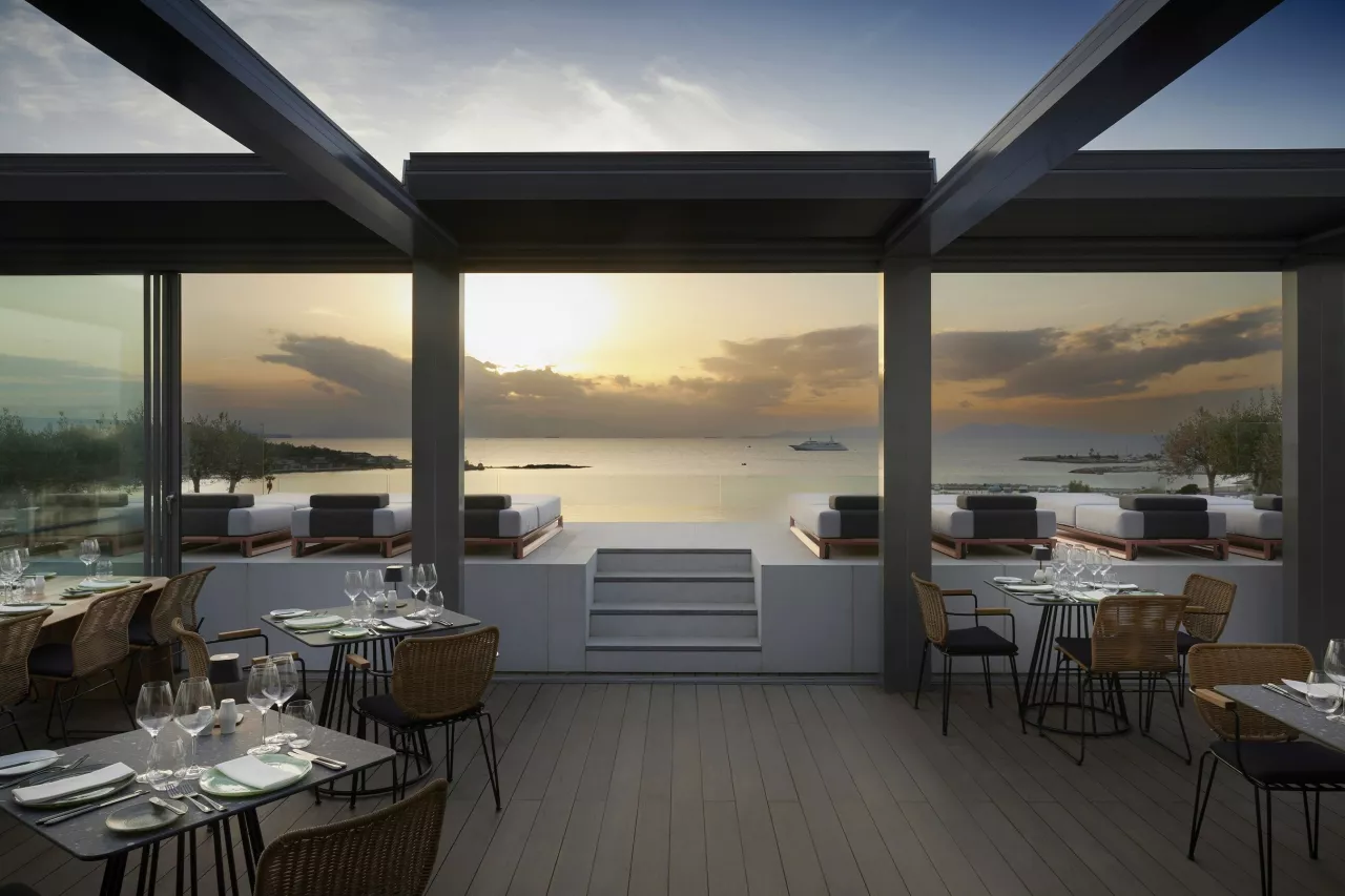 Dusit Suites Athens offers rooftop dining with a beautiful view at O Live Mediterranean restaurant img#1