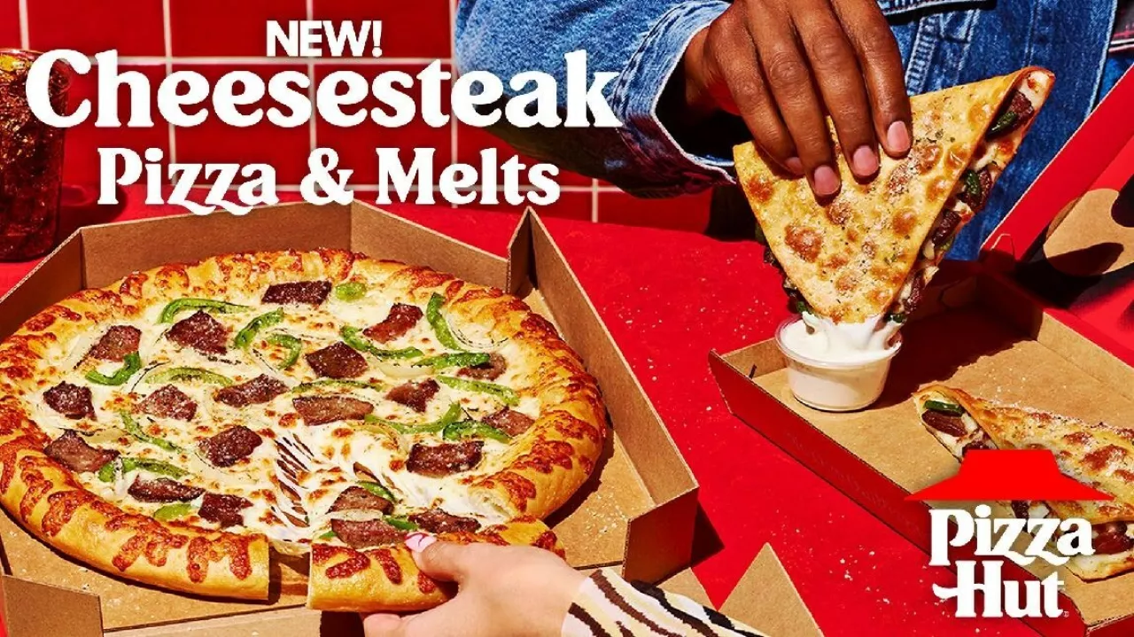 PIZZA HUT BRINGS SIRLOIN STEAK TO RESTAURANTS NATIONALLY FOR THE FIRST TIME WITH TWO NEW MENU ITEMS: CHEESESTEAK PIZZA AND CHEESESTEAK MELTS; LAUNCHES PIZZA HAUTE’S DINNER SERIES WITH CHAIN img#1