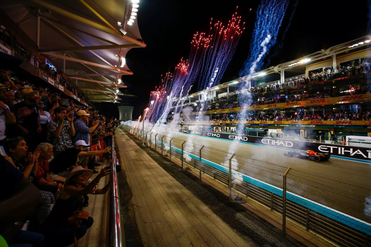 New experiences and tickets available for fans to secure their seat for F1 season finale in Abu Dhabi img#1