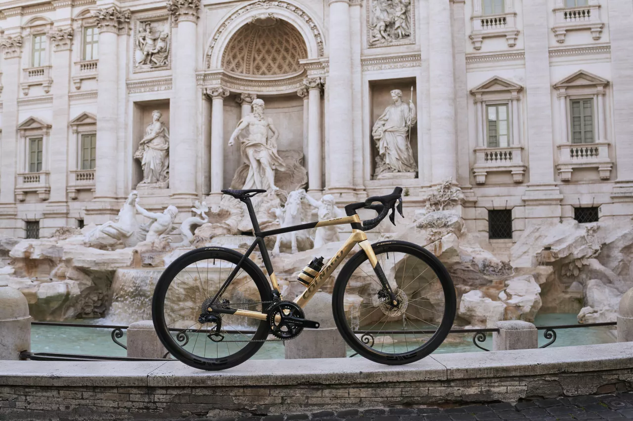 Colnago's Gioiello Numero 1: A True Masterpiece Celebrating the 106th Giro d'Italia Sets Record as The Most Expensive Bike