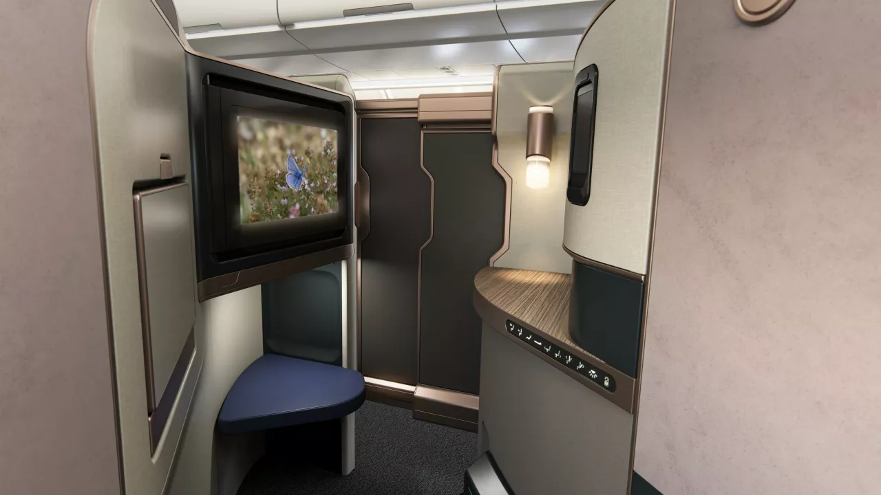 The Aurora Business Class Suite provides exceptional passenger living space and comfort while optimizing cabin density. img#2