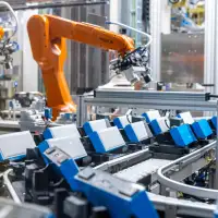 E-drive production expands in Leipzig: Second battery module line goes on stream