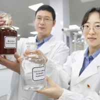 Sinopec erhält Lufttüchtigkeitszertifikat für Chinas erste Großserienproduktion von Bio-Flugtreibstoff